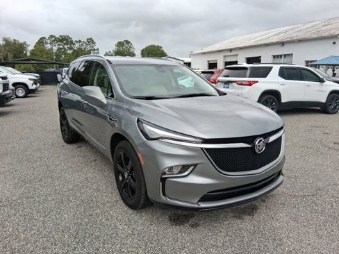 Certified 2023 Buick Enclave Essence w/ Sport Touring Edition image 9