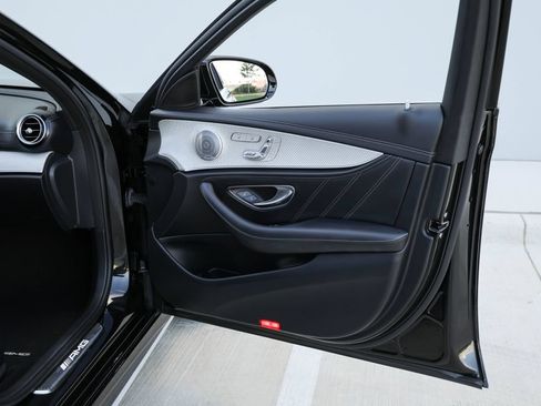 Used 2020 Mercedes-Benz E 63 AMG S image 22