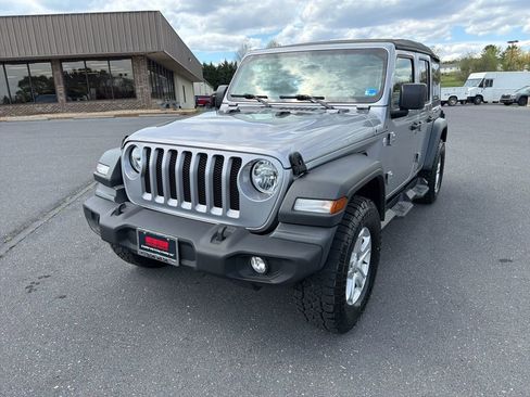 Used 2021 Jeep Wrangler Unlimited Sport AWD/4WD image 1