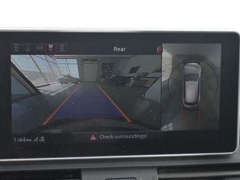 Used 2020 Audi Q5 e Prestige w/ Prestige Package image 20