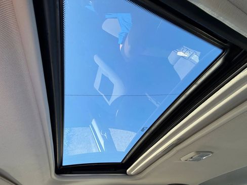 Used 2012 Nissan Sentra 2.0 SR w/ Special Edition Pkg image 21