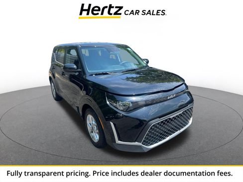 Used 2025 Kia Soul LX w/ LX Technology Package FWD image 1