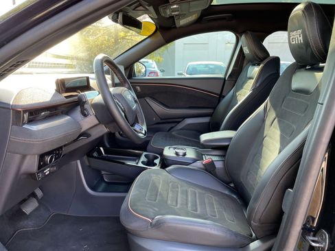 Used 2023 Ford Mustang Mach-E GT image 31