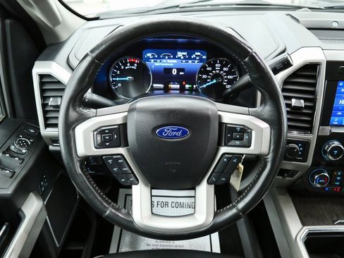 Used 2020 Ford F350 Lariat image 24