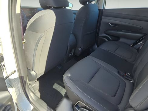 Used 2026 Hyundai Tucson SE AWD/4WD image 13