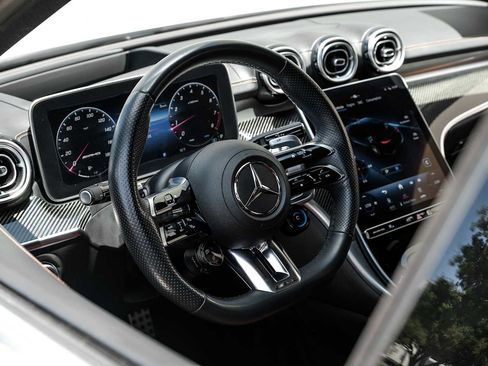Used 2023 Mercedes-Benz C 43 AMG 4MATIC Sedan image 19