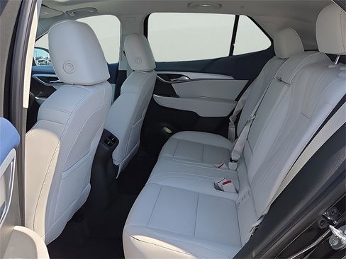 New 2025 Buick Envision Avenir image 9