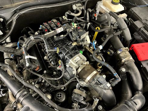 Used 2023 Ford Bronco Outer Banks AWD/4WD image 32