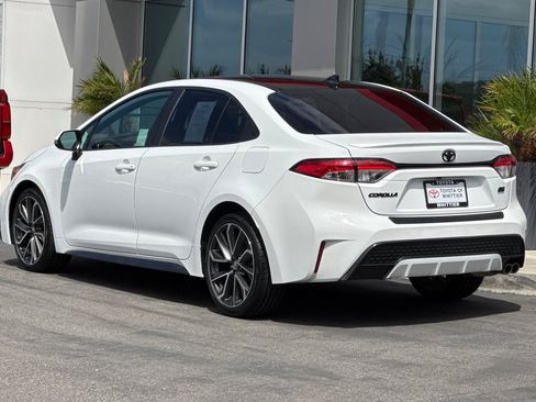 Certified 2022 Toyota Corolla SE w/ Carpet Mat Package (TMS) FWD image 8