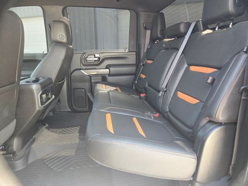 Used 2022 GMC Sierra 2500 AT4 w/ Gooseneck/5TH Wheel Package AWD/4WD image 13
