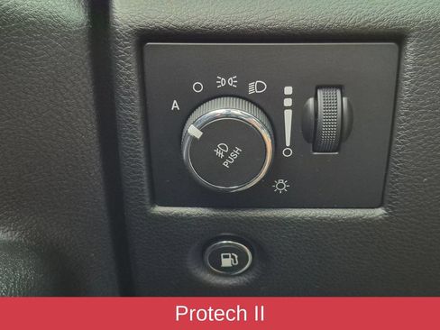 Certified 2022 Jeep Grand Cherokee Laredo X AWD/4WD image 16