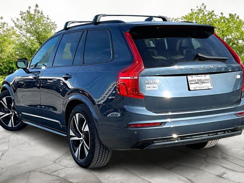 Used 2022 Volvo XC90 T8 R-Design w/ Advanced Package image 2