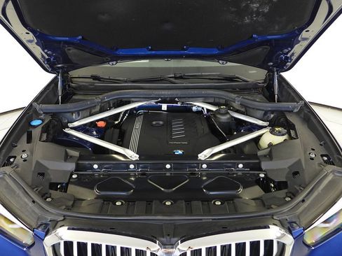 Used 2023 BMW X5 sDrive40i w/ Parking Assistance Package image 6