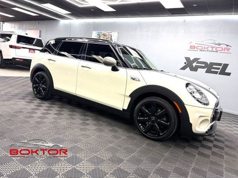 Used 2017 MINI Cooper Clubman S FWD image 1