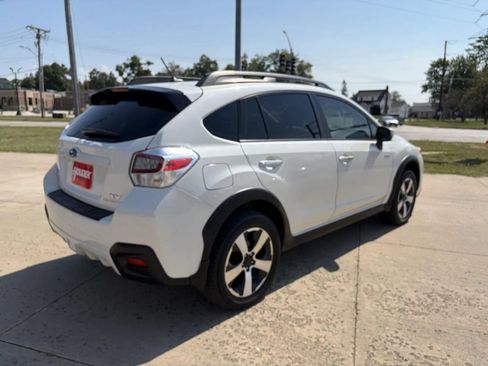 Used 2015 Subaru Crosstrek Touring w/ Popular Package #2 AWD/4WD image 8