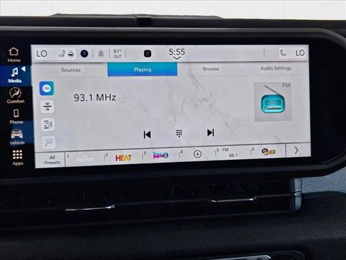 New 2025 Jeep Gladiator Sport image 12