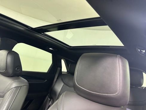 Certified 2024 Cadillac XT5 Premium Luxury image 12