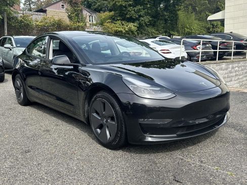 Used 2021 Tesla Model 3 Long Range image 1