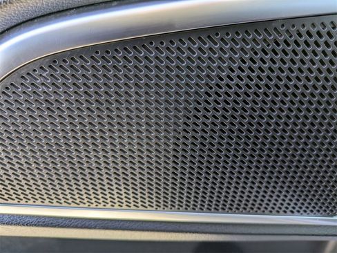 Used 2022 Kia Telluride SX w/ SX Prestige Package image 13