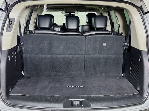 Used 2022 Nissan Armada SL image 22