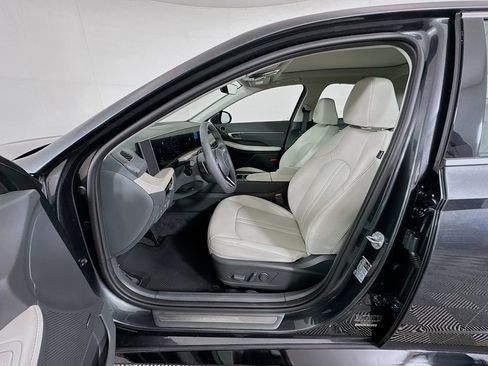 Certified 2026 Hyundai Sonata Limited FWD image 22