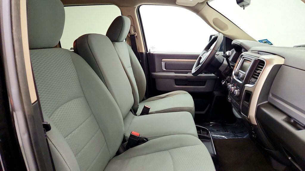 Used 2016 RAM 2500 SLT AWD/4WD image 21