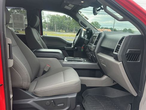 Used 2019 Ford F150 XLT w/ Equipment Group 302A Luxury AWD/4WD image 11