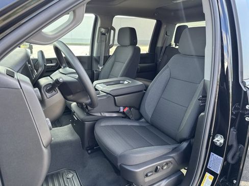 New 2025 Chevrolet Silverado 2500 Custom w/ Custom Value Package image 12