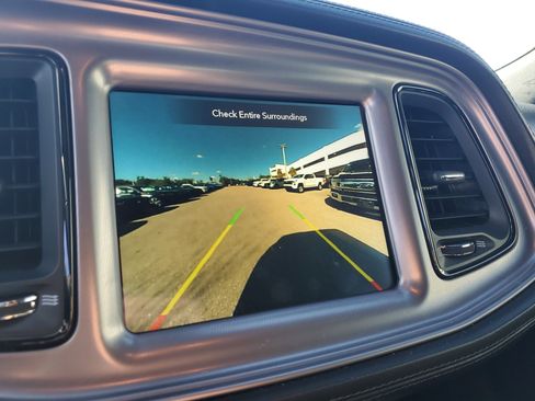 Used 2023 Dodge Challenger R/T w/ Plus Package image 28