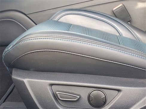 Used 2024 Ford Mustang GT Premium image 13