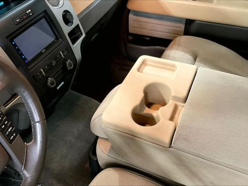 Used 2011 Ford F150 XLT w/ XLT Chrome Pkg AWD/4WD image 16
