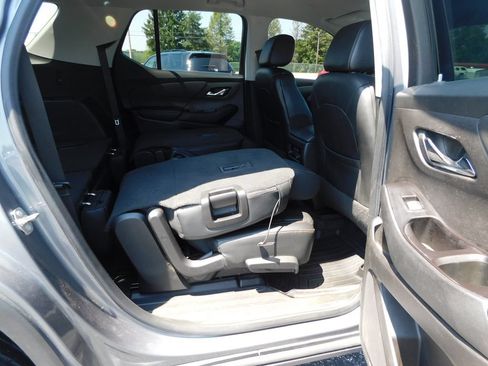 Used 2019 Chevrolet Traverse LT FWD image 29