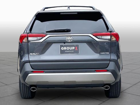 Used 2025 Toyota RAV4 Limited FWD image 5