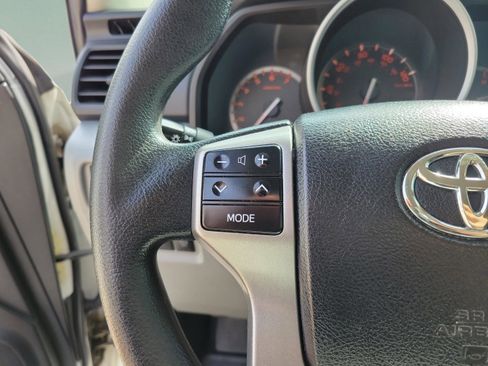 Used 2013 Toyota 4Runner SR5 RWD image 23
