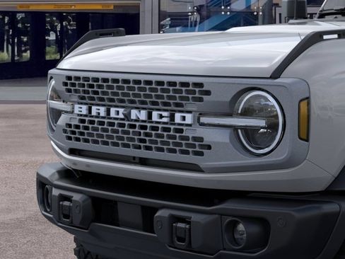 New 2026 Ford Bronco Badlands AWD/4WD image 19