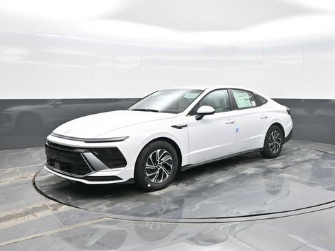 New 2026 Hyundai Sonata Blue image 4