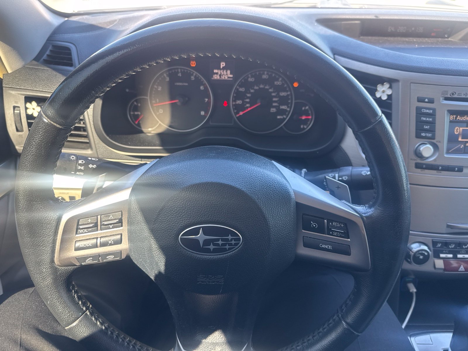 Used 2014 Subaru Legacy 2.5i Premium AWD/4WD image 15