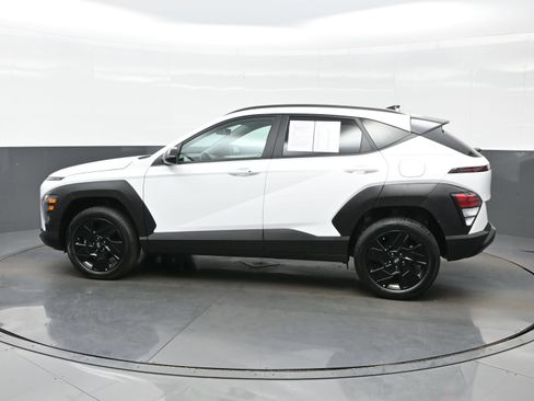 Certified 2026 Hyundai Kona SEL Sport AWD/4WD image 3