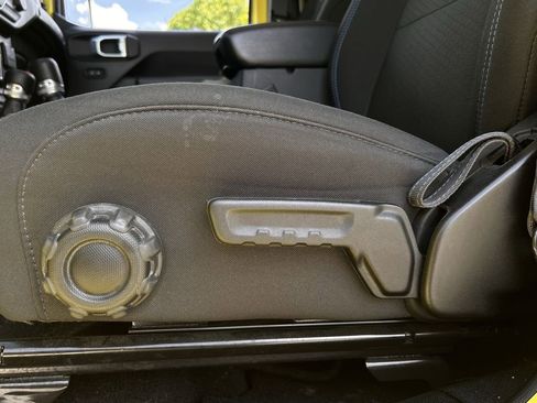 Used 2023 Jeep Wrangler Unlimited Rubicon 4xe w/ Cold Weather Group image 29