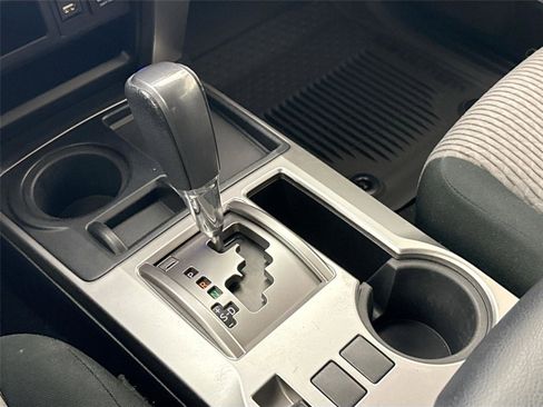 Used 2020 Toyota 4Runner SR5 image 39