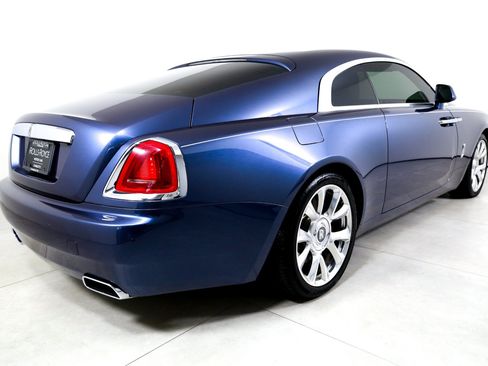Certified 2019 Rolls-Royce Wraith RWD image 2