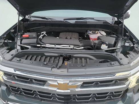 New 2025 Chevrolet Silverado 1500 LT AWD/4WD image 25