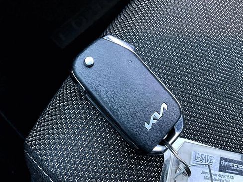 Used 2024 Kia Forte LXS image 12