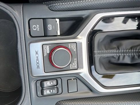 Used 2023 Subaru Forester Touring image 48