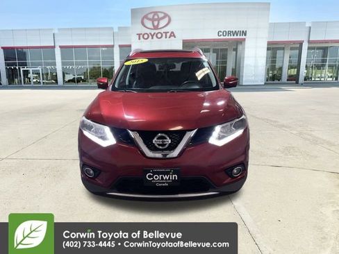 Used 2015 Nissan Rogue SL w/ SL Premium Package image 3
