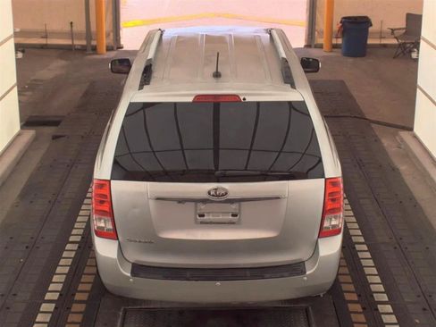 Used 2012 Kia Sedona LX w/ PWR Pkg FWD image 6