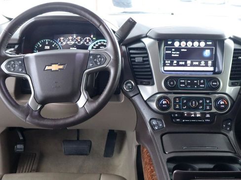 Used 2017 Chevrolet Tahoe Premier RWD image 17
