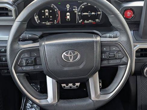 Used 2025 Toyota Tacoma TRD Sport image 13