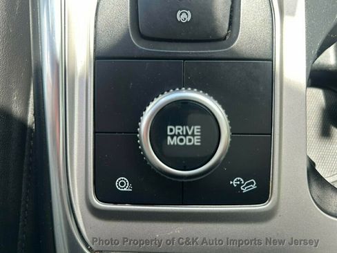 Used 2023 Ford Explorer XLT w/ Equipment Group 202A AWD/4WD image 59