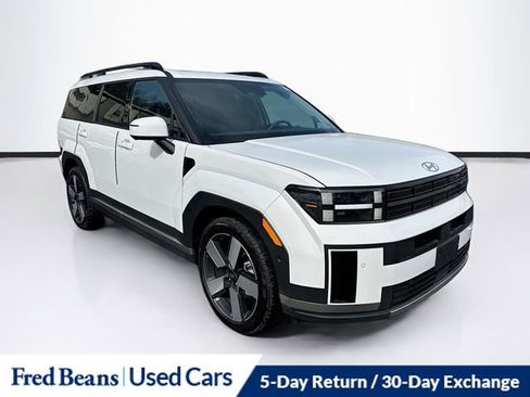 Used 2025 Hyundai Santa Fe Limited image 1